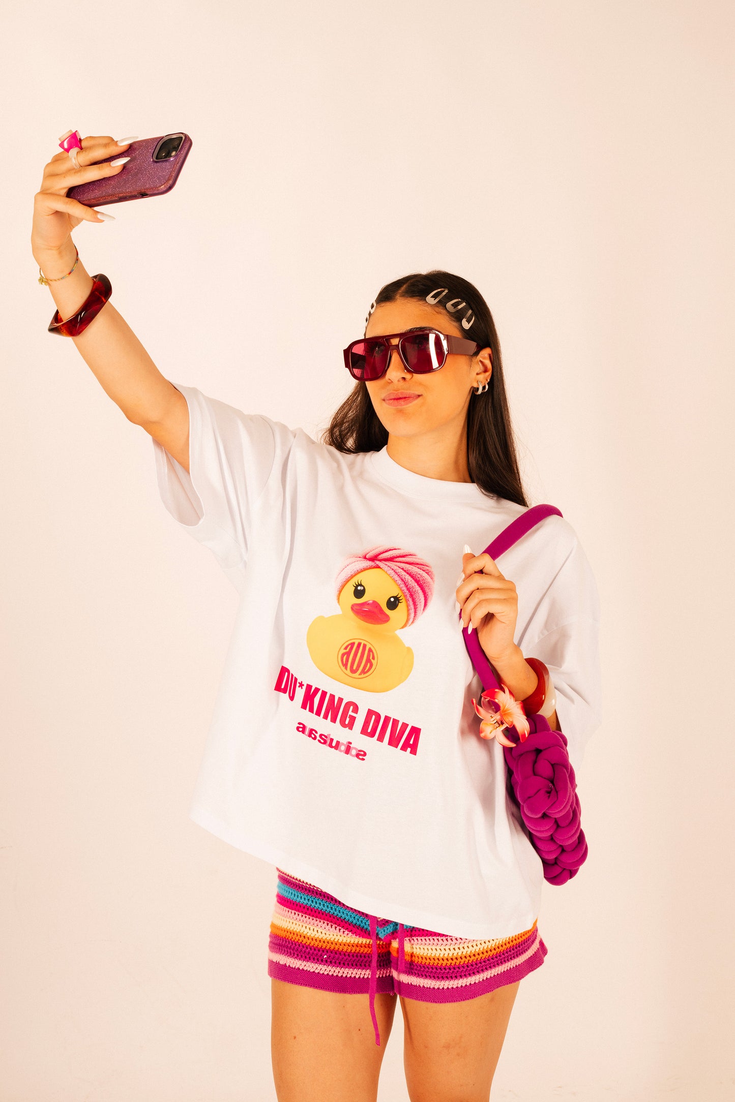 TEE 008 DU*CKING DIVA
